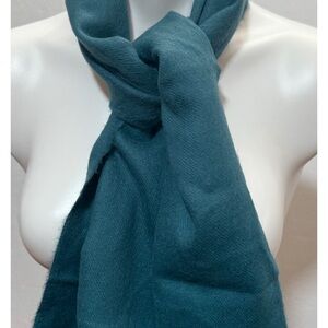 Alpaca 111. 100% Baby Alpaca Teal Wrap for Women